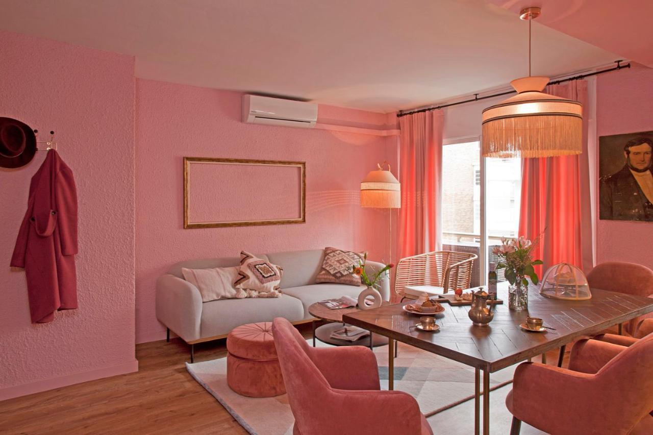 Two-Bedroom Apartment,995743387:JPEG
